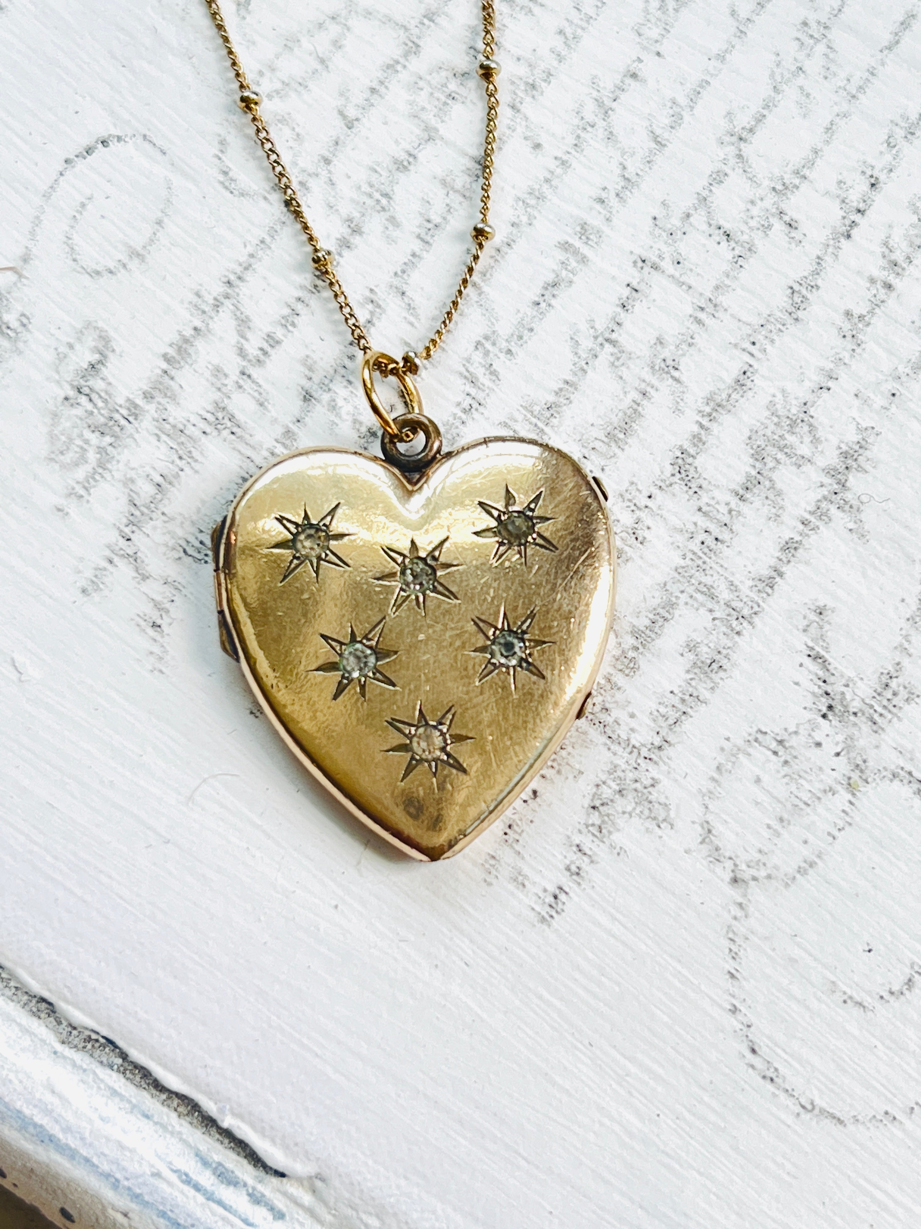 Antique Heart Locket • Gold Heart Locket