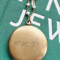 Vintage Round Photo Locket by hipV Modern Vintage Jewelry