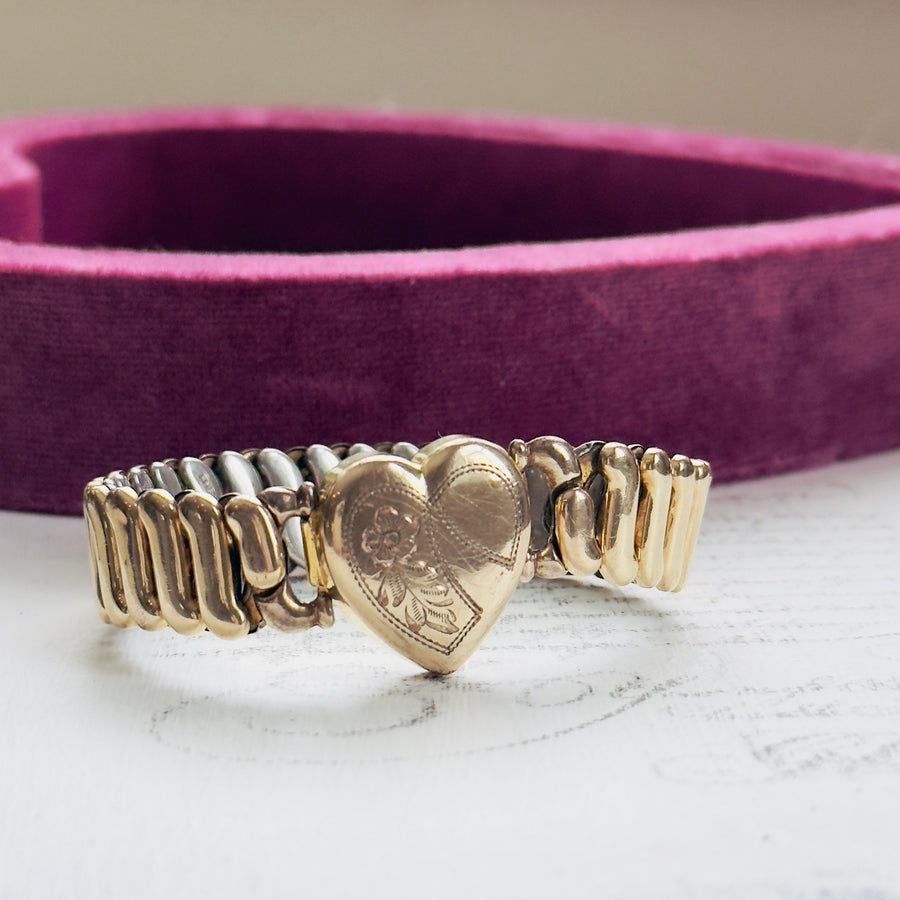 Gold Etched Sweetheart Bracelet