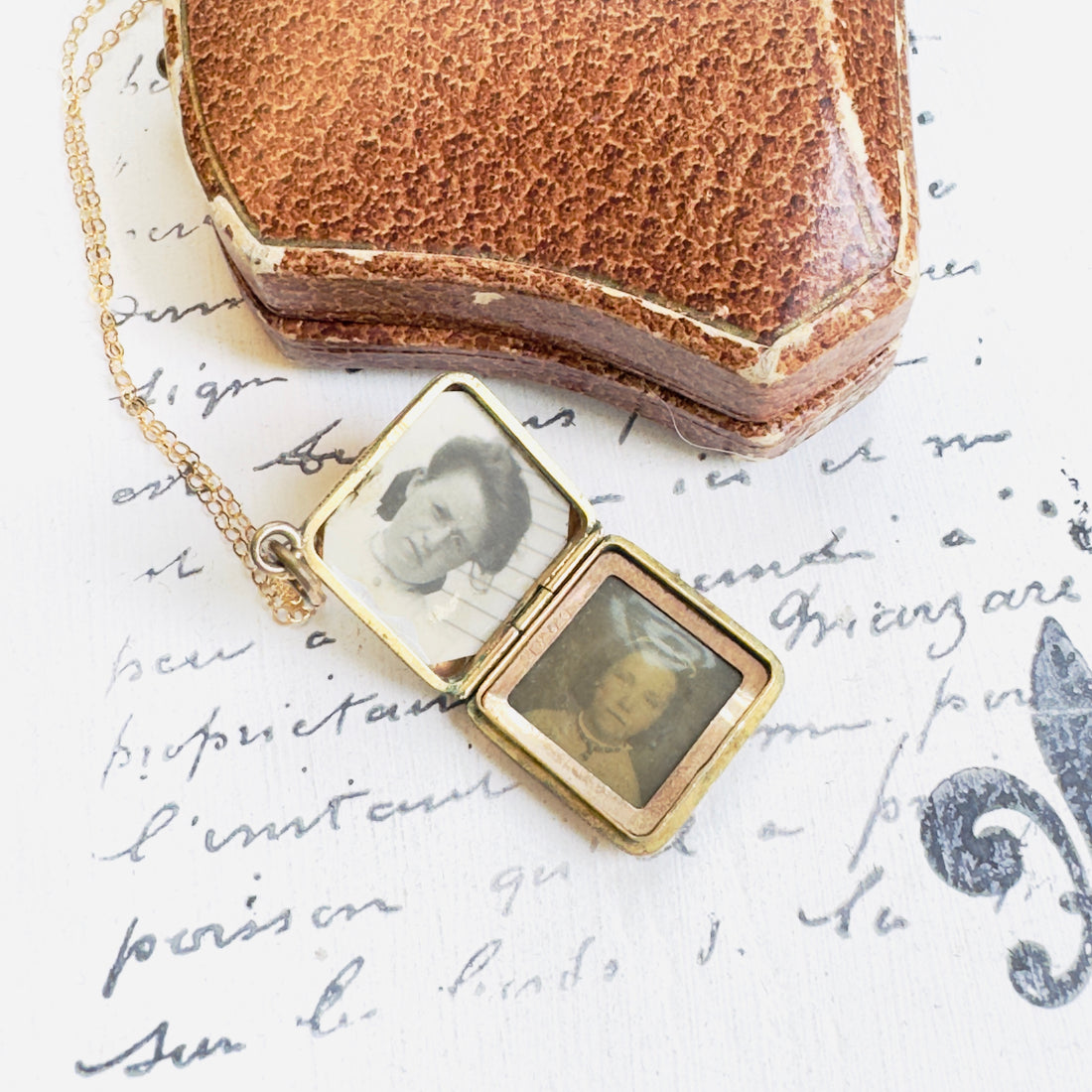 Victorian Gold-Filled Repoussé Starburst Photo Locket