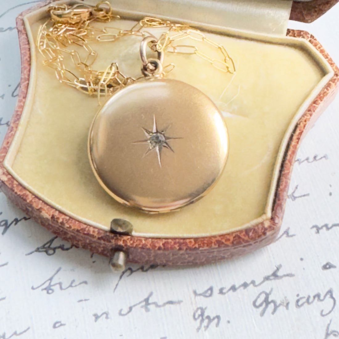 Art Noveau Round Locket