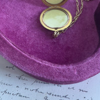 Keepsake photo locket