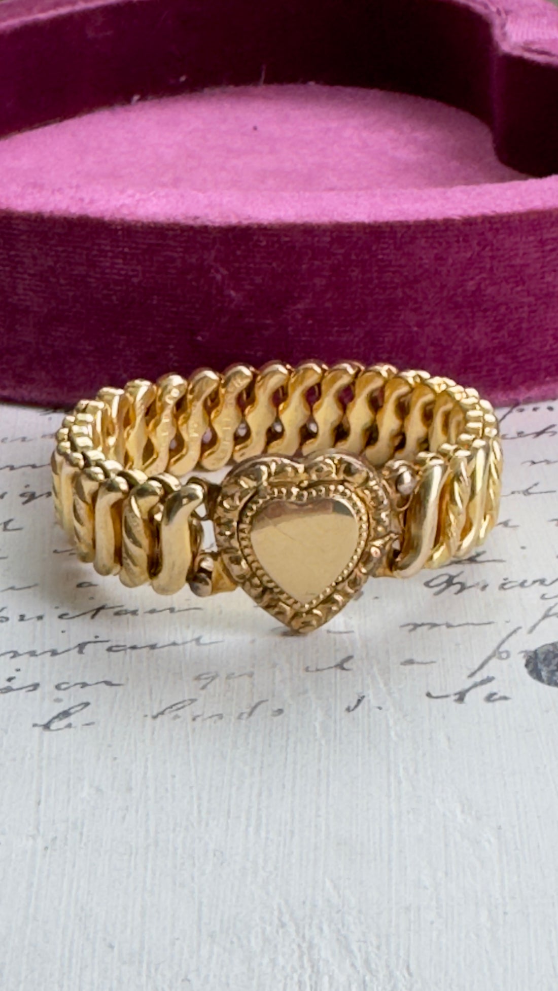 Vintage Carmen D.F.B. Co. Sweetheart Expansion Heart Bracelet
