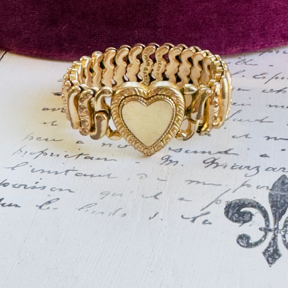 Sweet Heart Expansion Bracelet