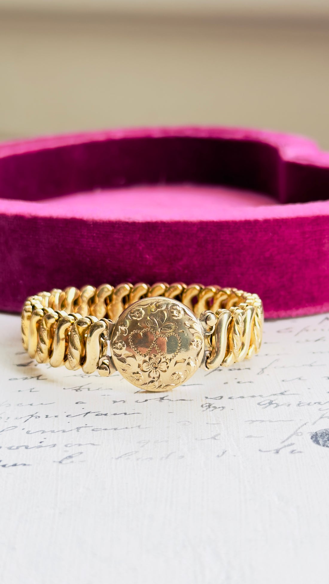 shop hipV's collection of sweetheart bracelets!