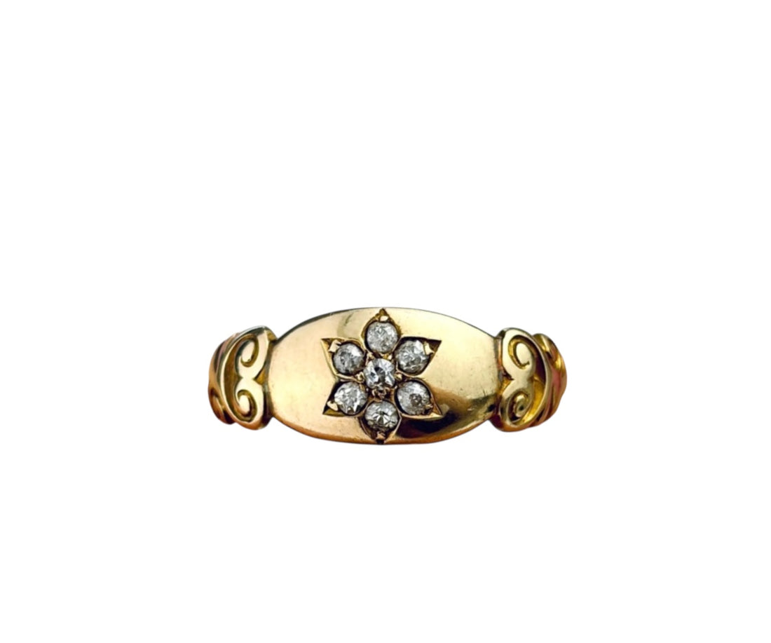 Antique Victorian 18k yellow gold diamond flower cluster ring with scroll shoulders, c.1897 Birmingham hallmark, hipV Vintage