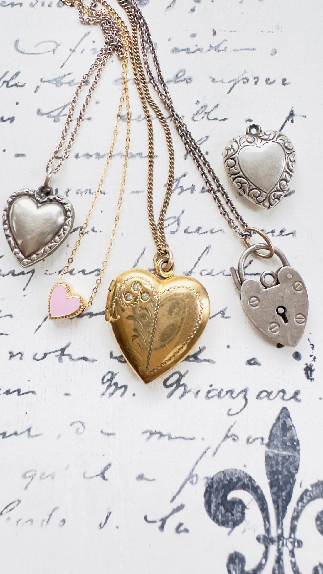 Victorian Heart Locket Necklace, – Sweet Romance Jewelry