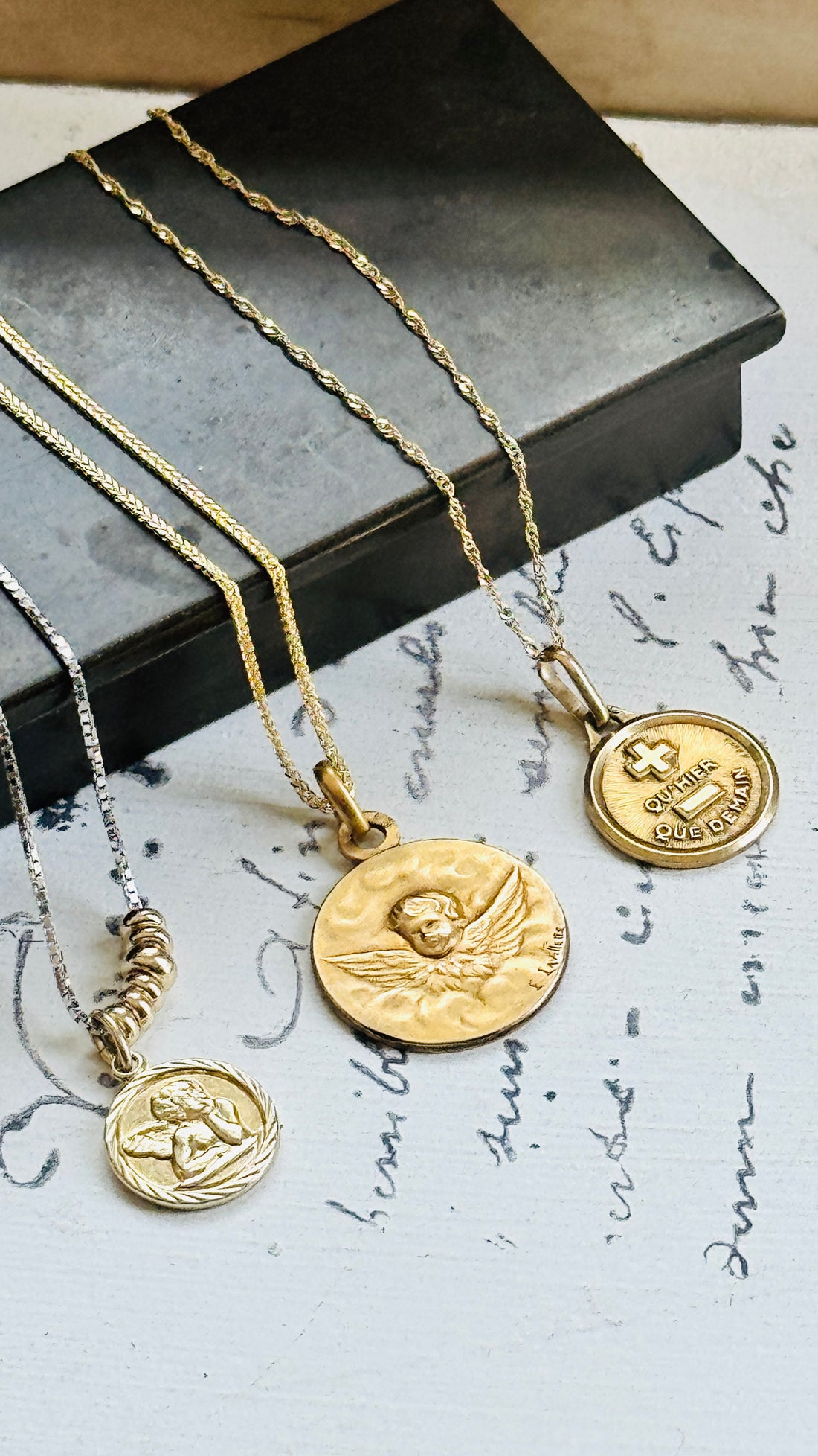 Fix Gold Cherub Necklace