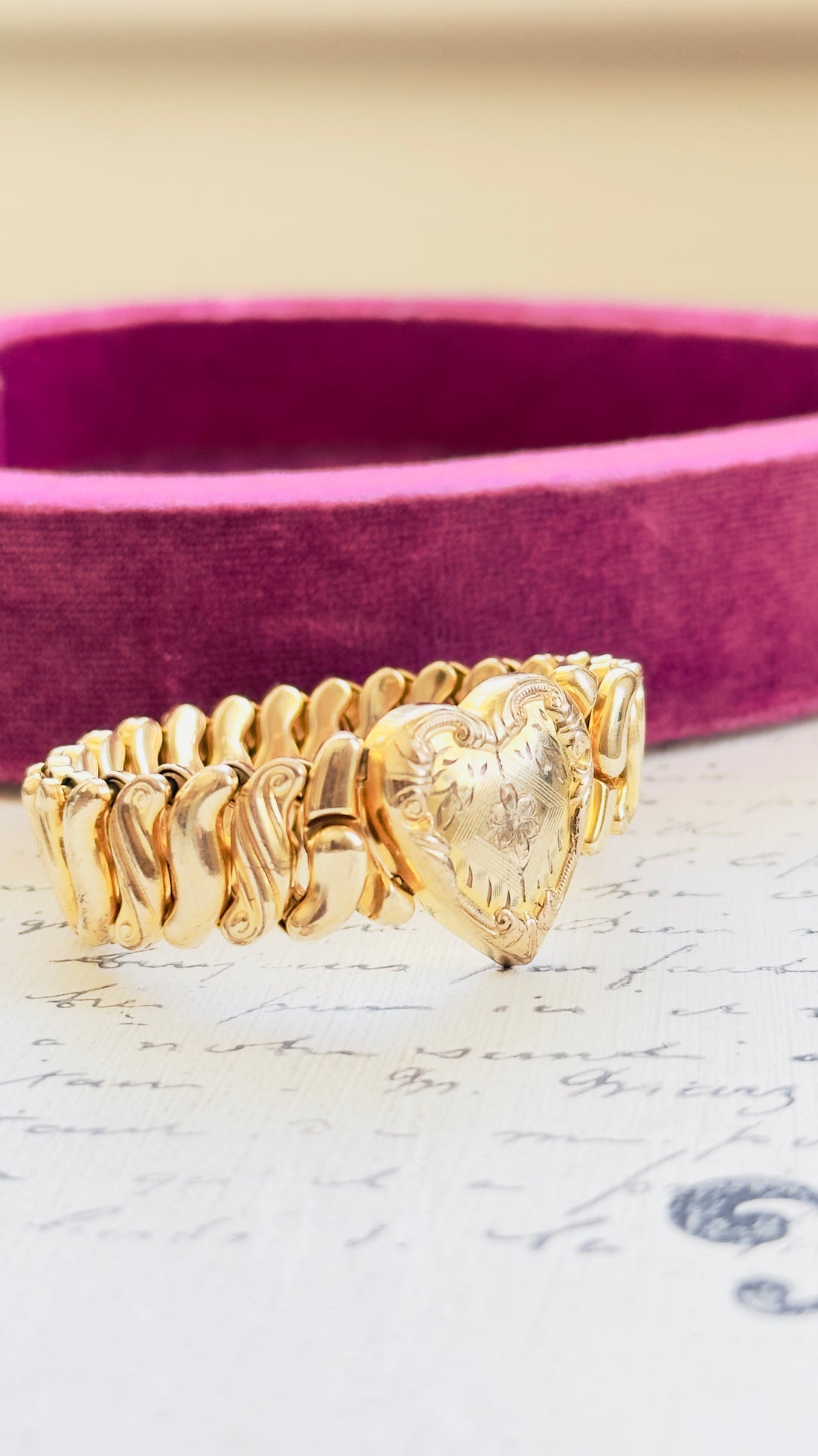 Side view of bracelet