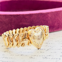 Side view of bracelet