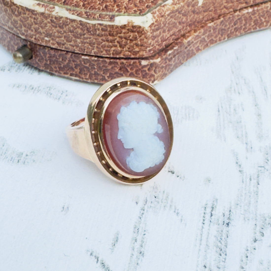 Gold Cameo Ring