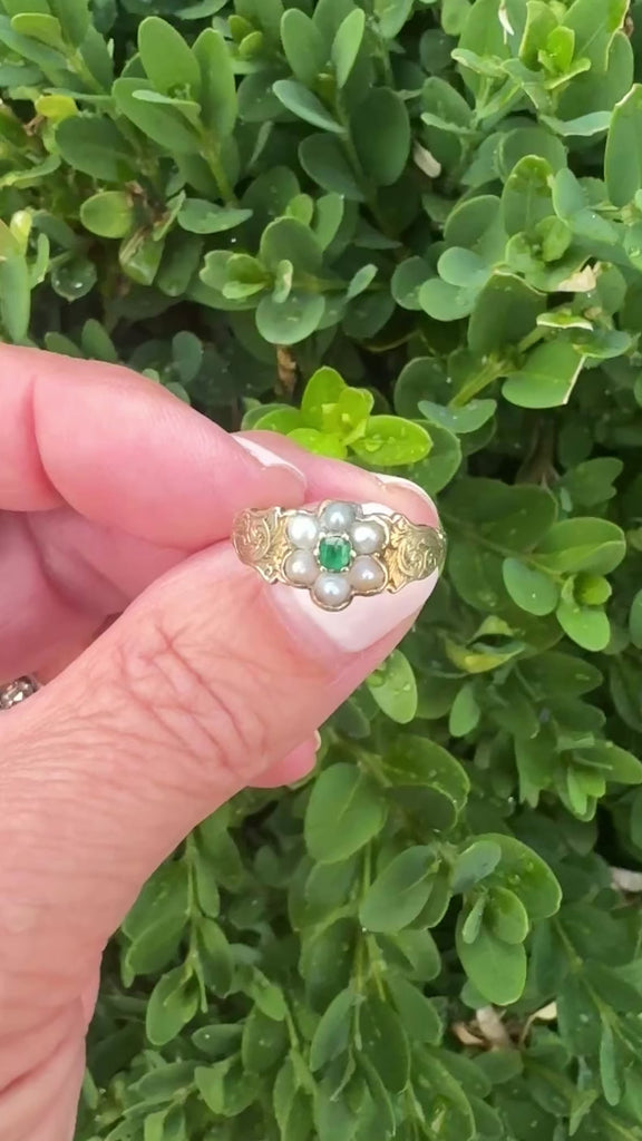 video of 14k gold pearl and emerald ring
