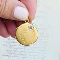 Gold Antique Garnet Locket