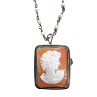 Vintage Shell Cameo Necklace •  Cameo Necklace • Layering Necklace