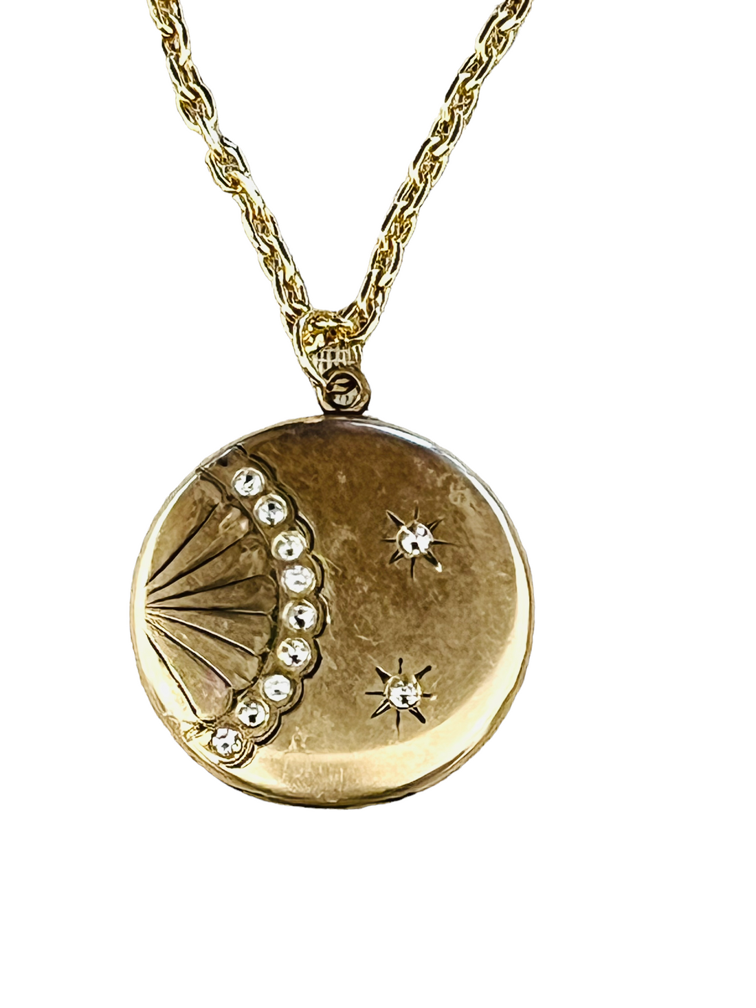 Locket modern clearance